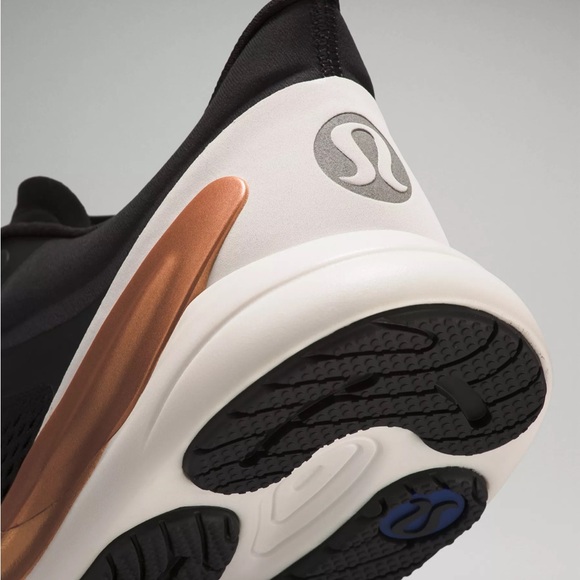 Lululemon Athletica Women's Blissfeel Running Shoe - Picture 8 of 11